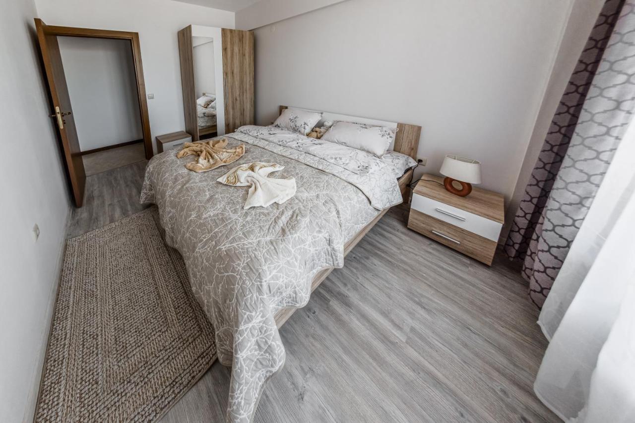 Next To Gondola. Cosy & Elegant 2 Bedroom Apartment In Neon Complex Bansko Dış mekan fotoğraf