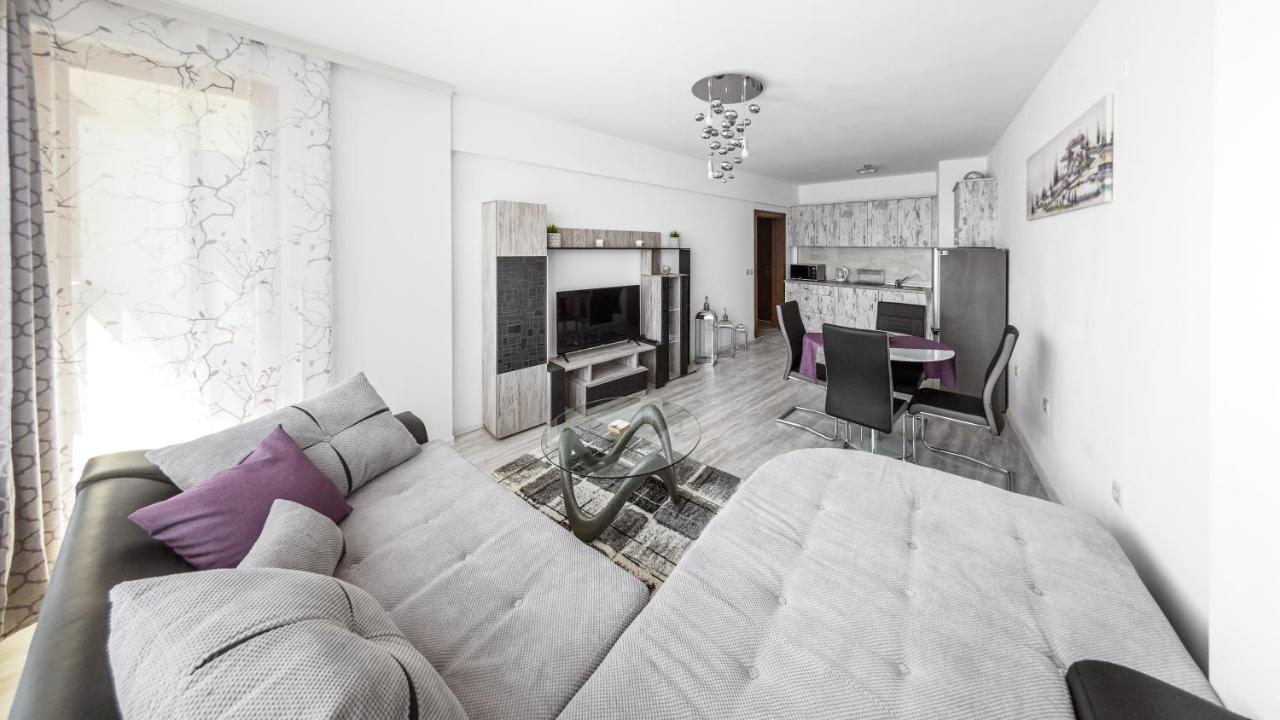 Next To Gondola. Cosy & Elegant 2 Bedroom Apartment In Neon Complex Bansko Dış mekan fotoğraf